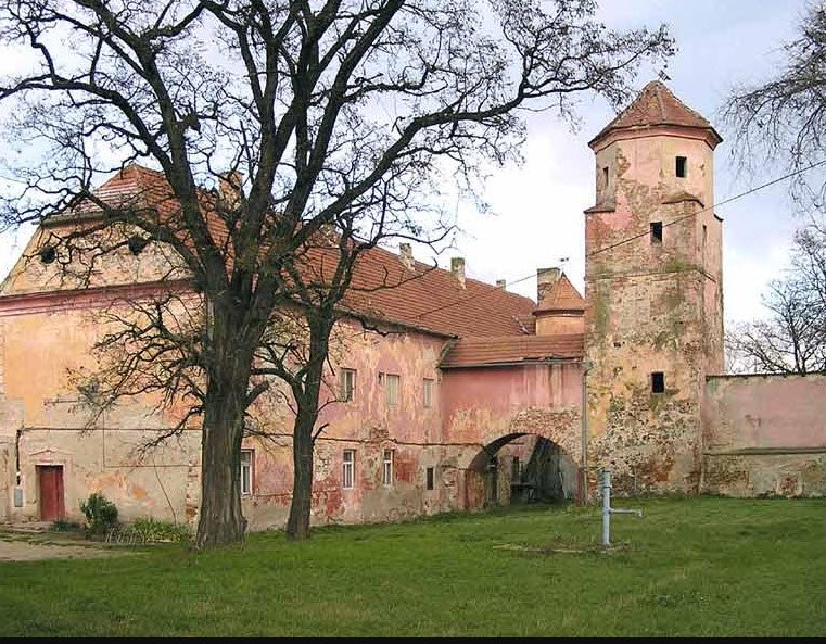 Zámek Vlasatice, Vlasatice, Czechia, Czech Republic (Czechia)
